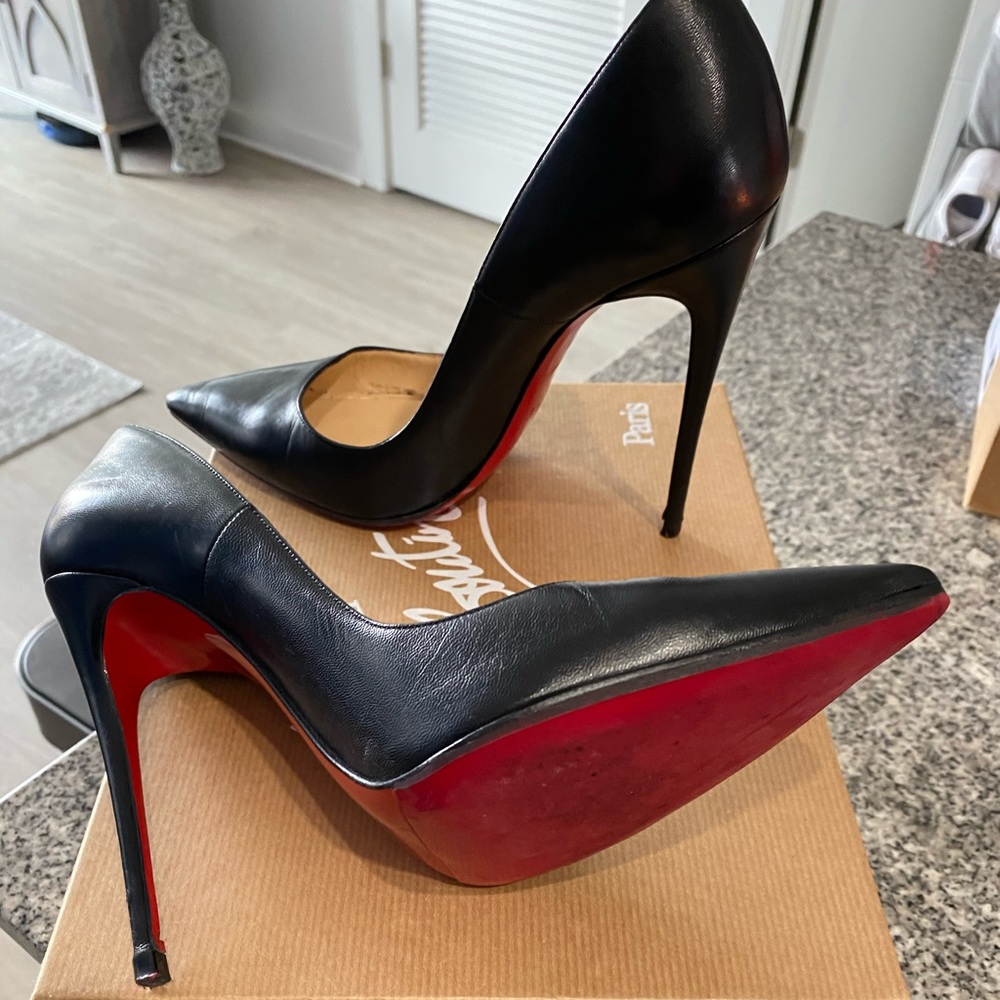 Louboutin so Kate 8.5
